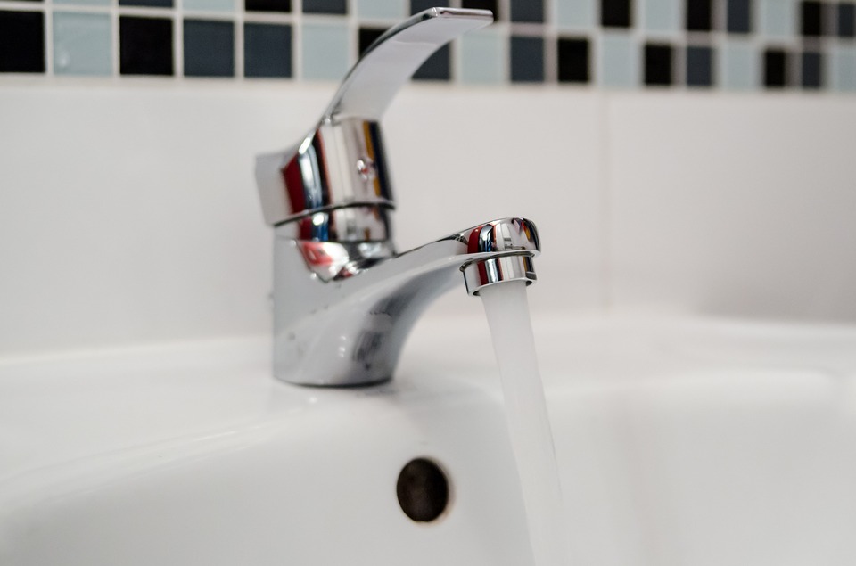 Comment réparer une fuite sous le lavabo un blog d